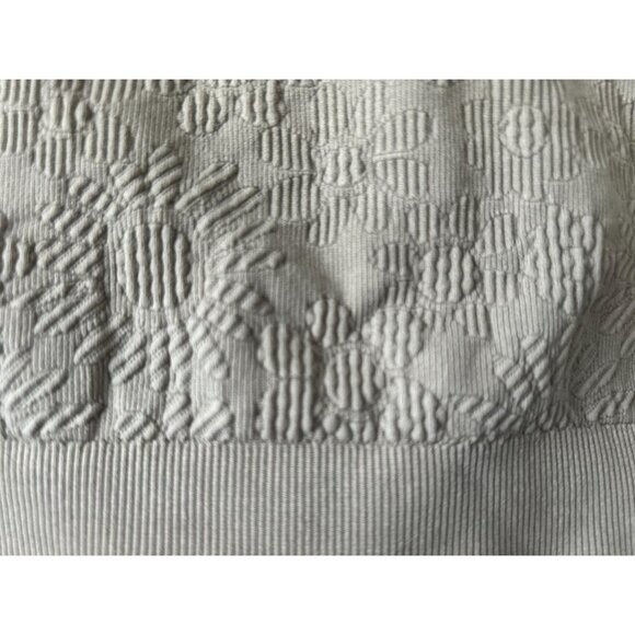 OFFLINE Sport Bra Gray Quilted Floral Med - Picture 5 of 8